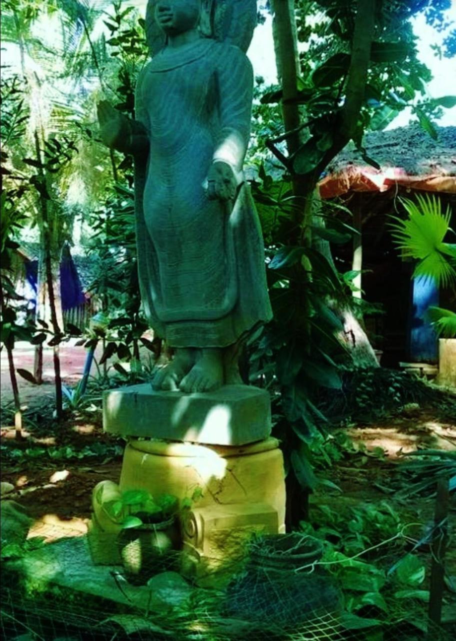 Nirvana Nature Hotel Gokarna  Bagian luar foto